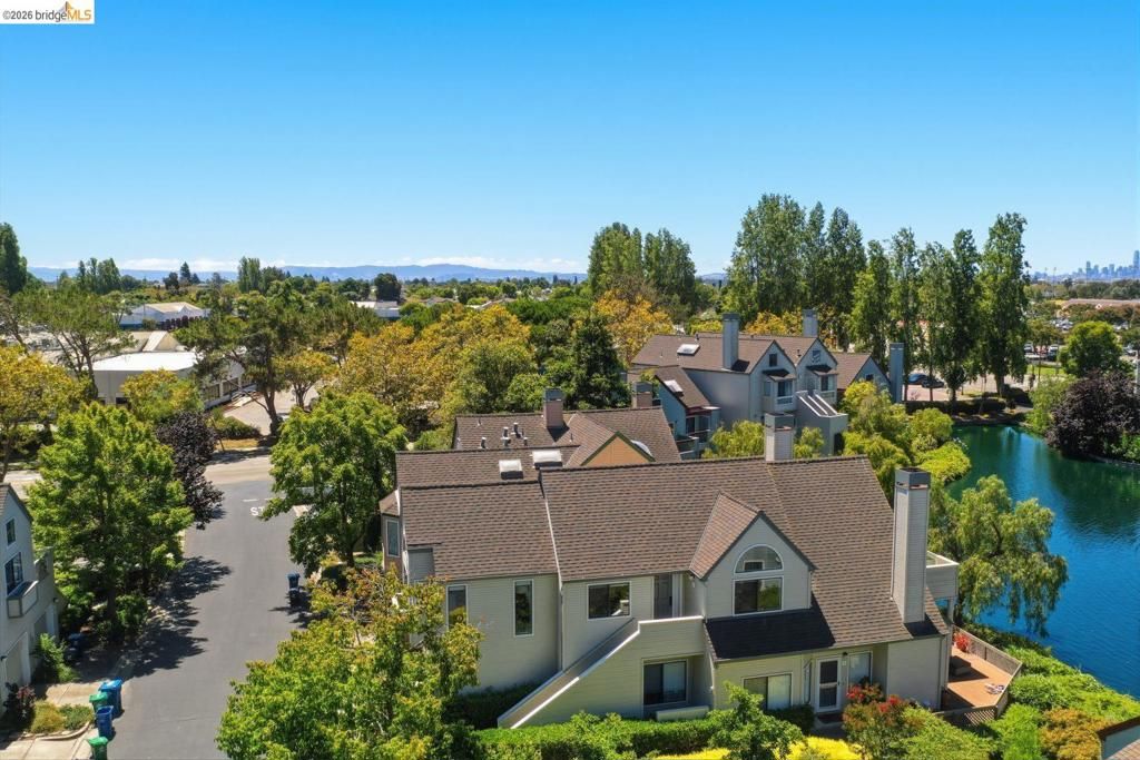 Image 58 of property listing at 7 Courageous Ct D52, Alameda, CA 94501