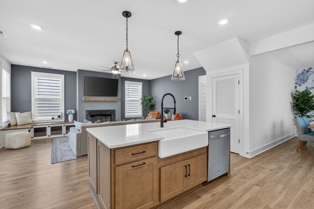 236 Southmen Ln, Spring Hill, TN 37174