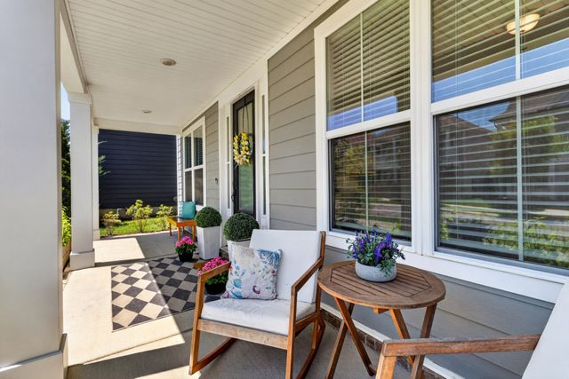 236 Southmen Ln, Spring Hill, TN 37174