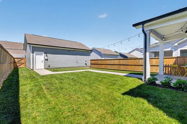 236 Southmen Ln, Spring Hill, TN 37174