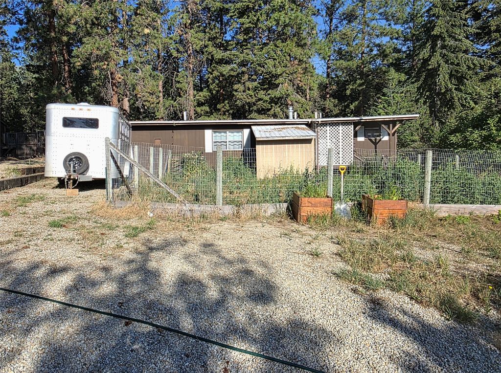Image 68 of property listing at 1179 Garden Place, Hamilton, MT 59840