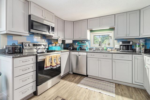 1 Top Sail Lln., Murrells Inlet, SC 29576