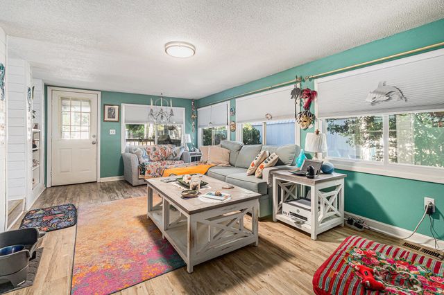 1 Top Sail Lln., Murrells Inlet, SC 29576