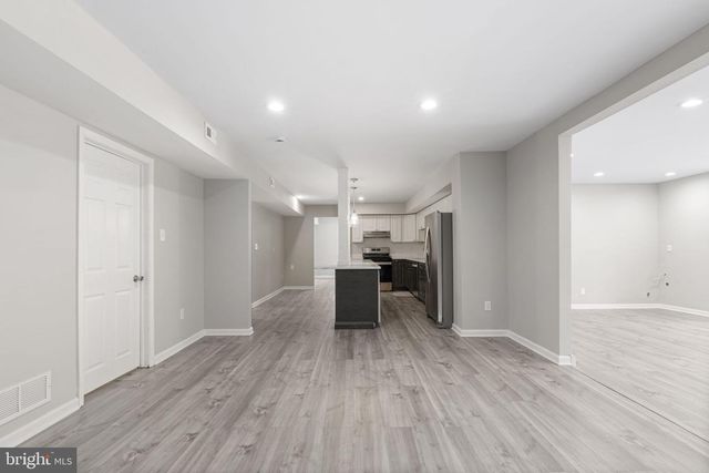 2 WESTWOOD DR, Sewell, NJ 08080