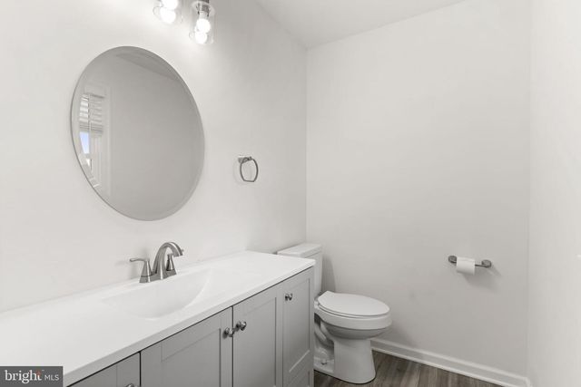 2 WESTWOOD DR, Sewell, NJ 08080