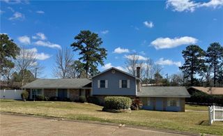 103 HERMITAGE Road, Pineville, LA 71360