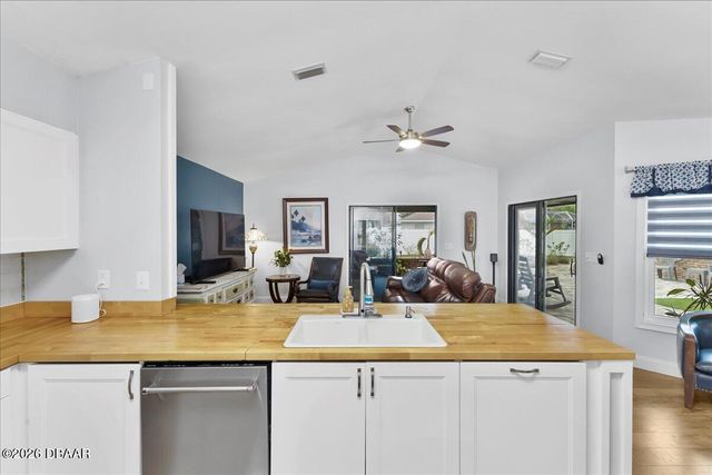 105 Shadowcreek Way, Ormond Beach, FL 32174