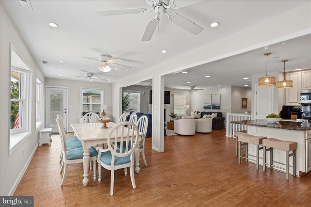 39 DUNE RD, Bethany Beach, DE 19930