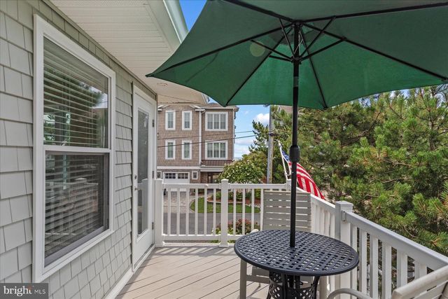 39 DUNE RD, Bethany Beach, DE 19930