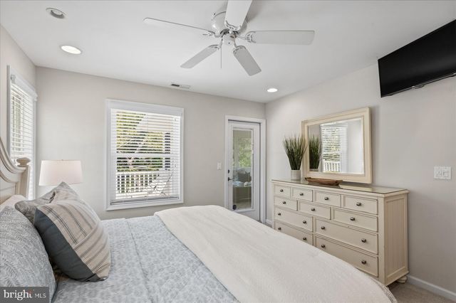 39 DUNE RD, Bethany Beach, DE 19930