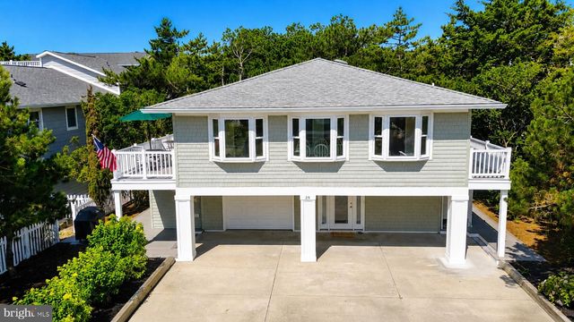 39 DUNE RD, Bethany Beach, DE 19930