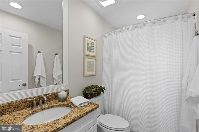 39 DUNE RD, Bethany Beach, DE 19930