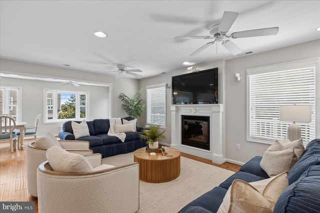 39 DUNE RD, Bethany Beach, DE 19930