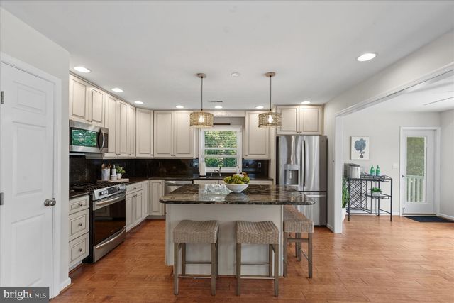 39 DUNE RD, Bethany Beach, DE 19930