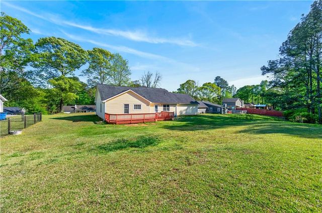 1609 River Trace, Auburn, GA 30011