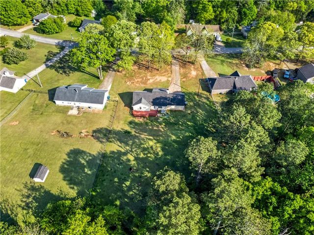 1609 River Trace, Auburn, GA 30011