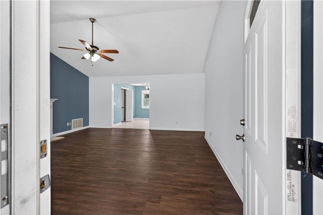 1609 River Trace, Auburn, GA 30011