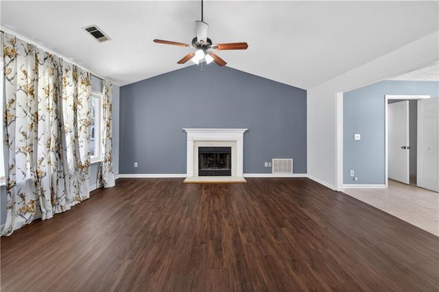 1609 River Trace, Auburn, GA 30011