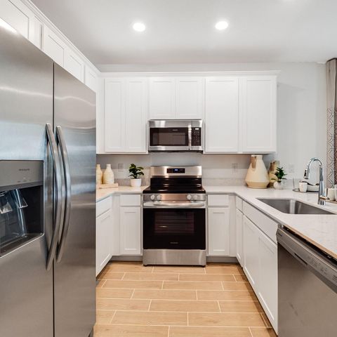 3868 SE 36TH LANE, Ocala, FL 34480