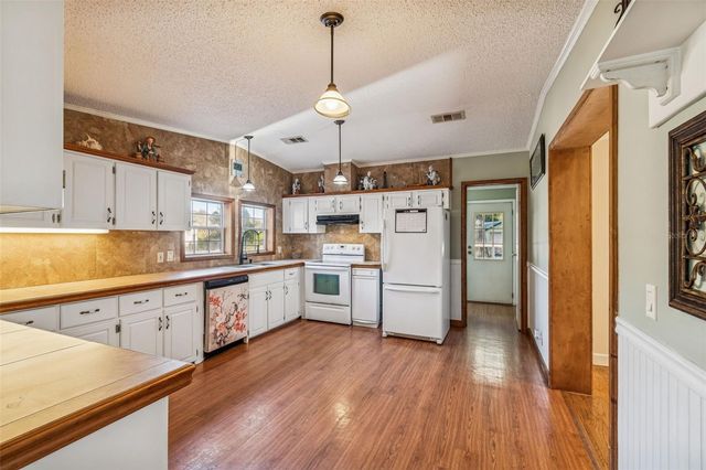 5101 CR 316A, Bushnell, FL 33513