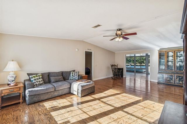 5101 CR 316A, Bushnell, FL 33513