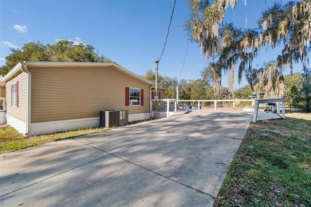 5101 CR 316A, Bushnell, FL 33513