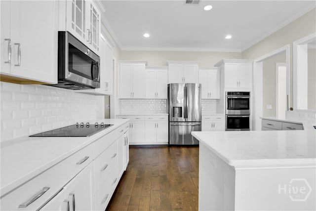 75 Redwall Circle, Savannah, GA 31407