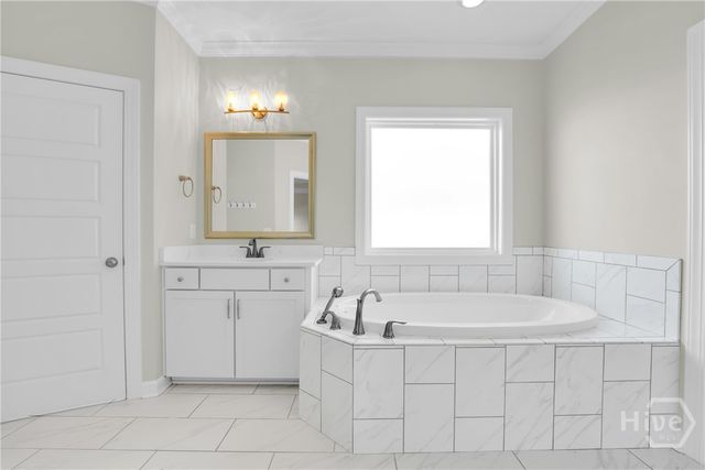 75 Redwall Circle, Savannah, GA 31407