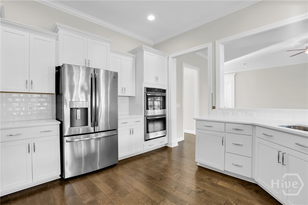 75 Redwall Circle, Savannah, GA 31407