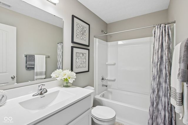 1425 Bigleaf Drive, Sheridan, IN 46069