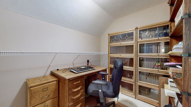 3883 Dobbins Pike, Portland, TN 37148
