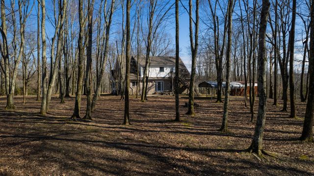 3883 Dobbins Pike, Portland, TN 37148