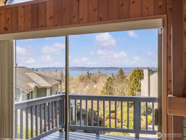 29045 15th Place S, Federal Way, WA 98003