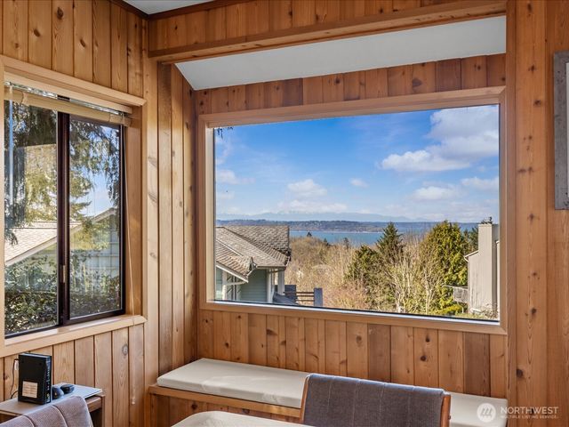 29045 15th Place S, Federal Way, WA 98003