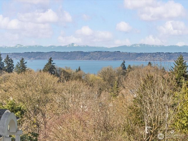 29045 15th Place S, Federal Way, WA 98003