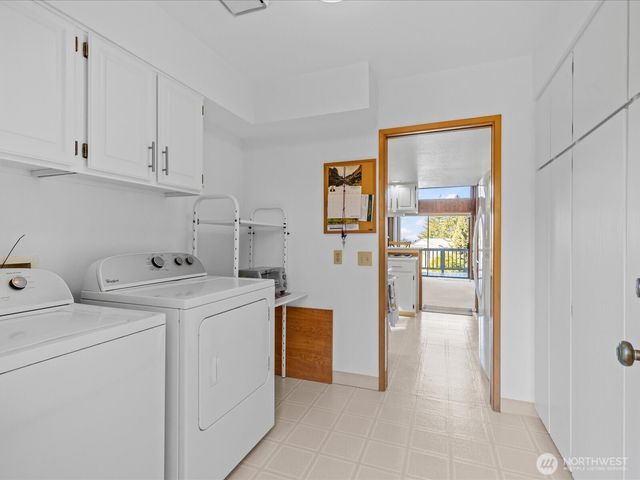 29045 15th Place S, Federal Way, WA 98003