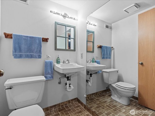 29045 15th Place S, Federal Way, WA 98003