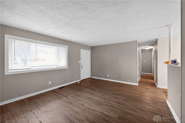 301 Applegate Road, Dayton, OH 45322