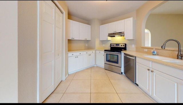 359 SW Duxbury Avenue, Port St. Lucie, Port St Lucie, FL 34983