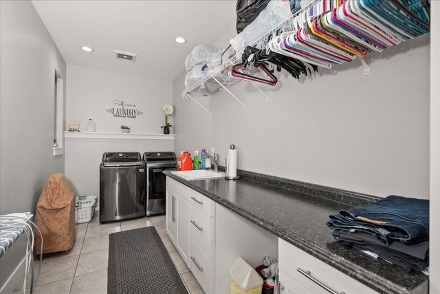 6810 W Melville Rd, Cheney, WA 99004