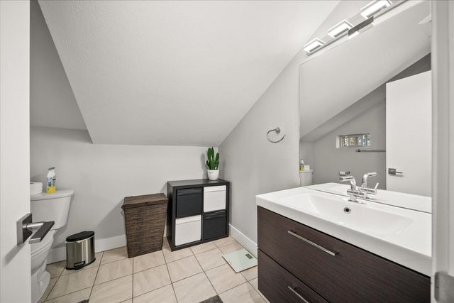 6810 W Melville Rd, Cheney, WA 99004