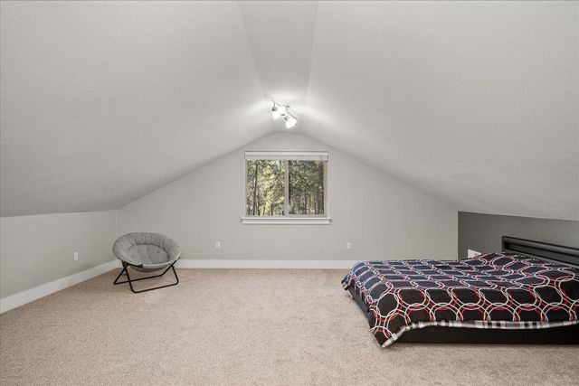 6810 W Melville Rd, Cheney, WA 99004