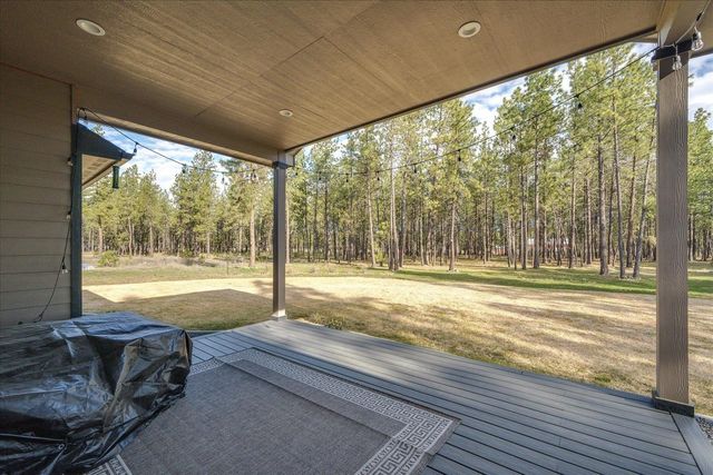 6810 W Melville Rd, Cheney, WA 99004