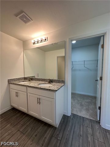 2604 NW 8th PL, Cape Coral, FL 33993