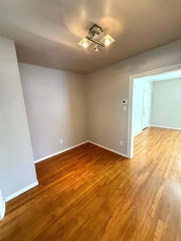 1915 Binz Street 1, Houston, TX 77004