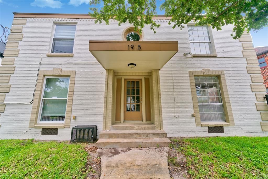 1915 Binz Street 1, Houston, TX 77004