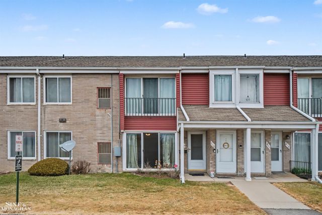 809 Sunset Lane, Saint Clair Shores, MI 48082