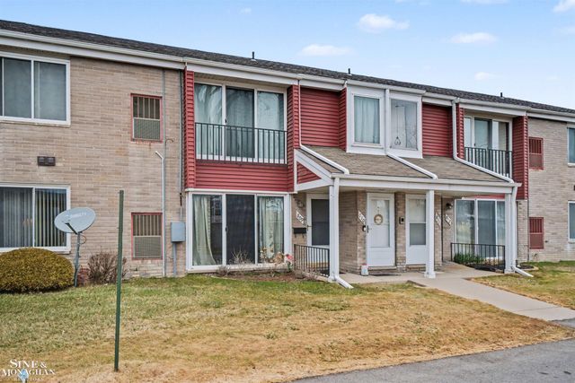 809 Sunset Lane, Saint Clair Shores, MI 48082