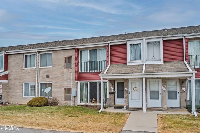 809 Sunset Lane, Saint Clair Shores, MI 48082