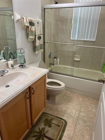 2931 Benton Ln 2931, Kissimmee, FL 34746
